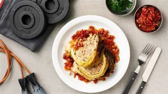 Kapusta włoska faszerowana mięsem