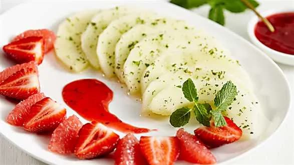 Carpaccio z miodowego melona