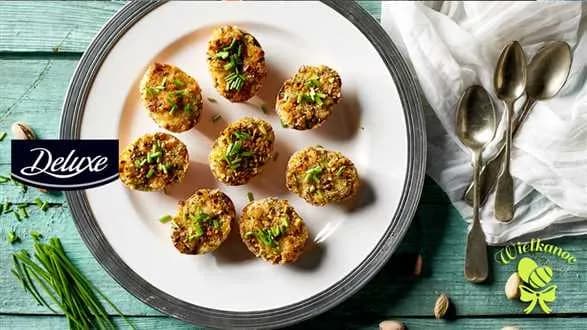 Faszerowane jajka z pistacjami