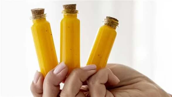 Shot z kurkumy i imbiru