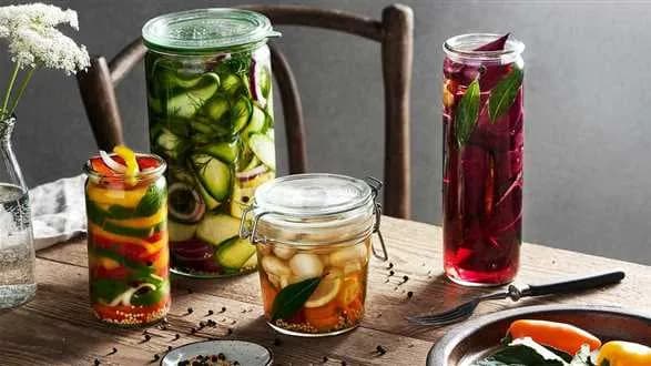 Marynowane pieczarki w słoiku