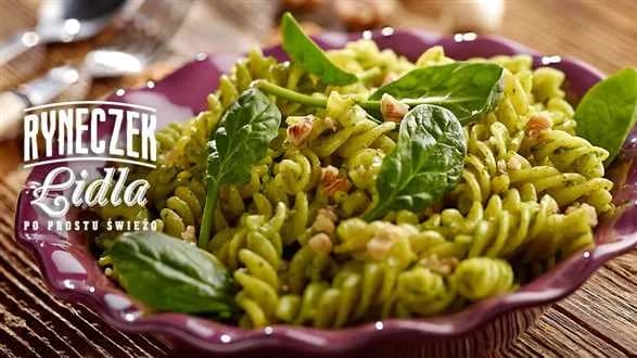 Makaron z pesto ze szpinaku
