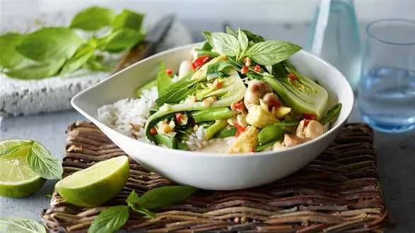 Warzywa stir-fry po tajsku