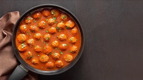 Pulpety z indyka w sosie pomidorowym