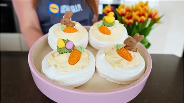 Minibezy wielkanocne z kremem mango