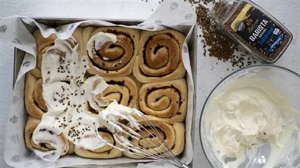 Cynamonki – przepis na cinnamon rolls kawowe