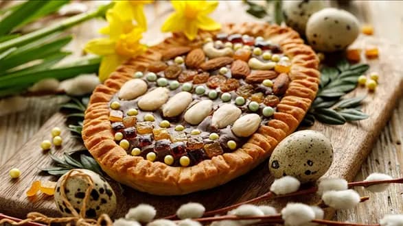 Mazurek miodowo-orzechowy