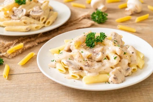 Fit sosy do makaronu: smaczne i zdrowe przepisy dla każdego Fit sosy do makaronu: smaczne i zdrowe przepisy dla każdego