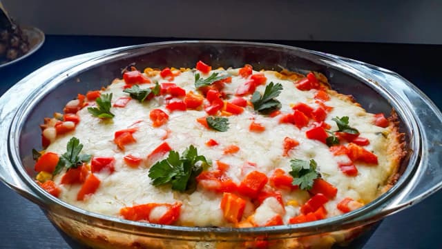 Przepis na zdrową zapiekankę gyros fit - szybka i smaczna wersja Przepis na zdrową zapiekankę gyros fit - szybka i smaczna wersja